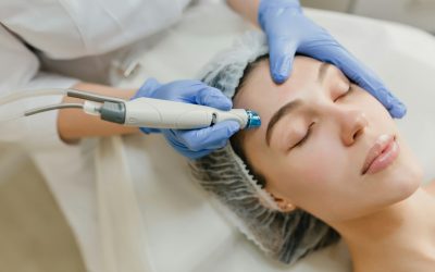Dry, Dehydrated Skin in Colorado: What Helps and When to Get a Hydro Facial