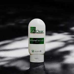 DEW-AMOR Emunah Scrub